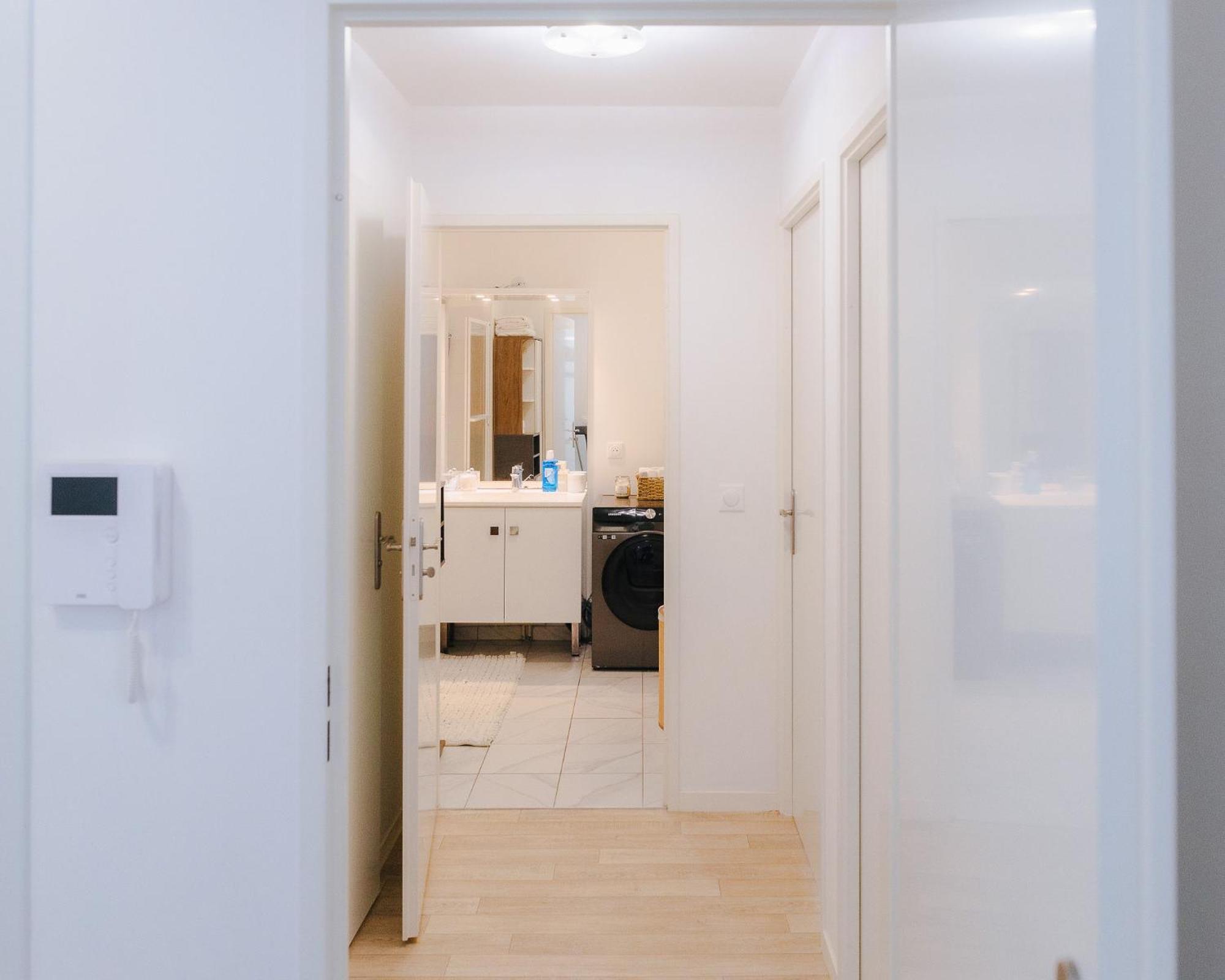 Appartement Luxueux, Neuf & Equipe A Versailles, Saint-Cyr-lʼÉcole Εξωτερικό φωτογραφία