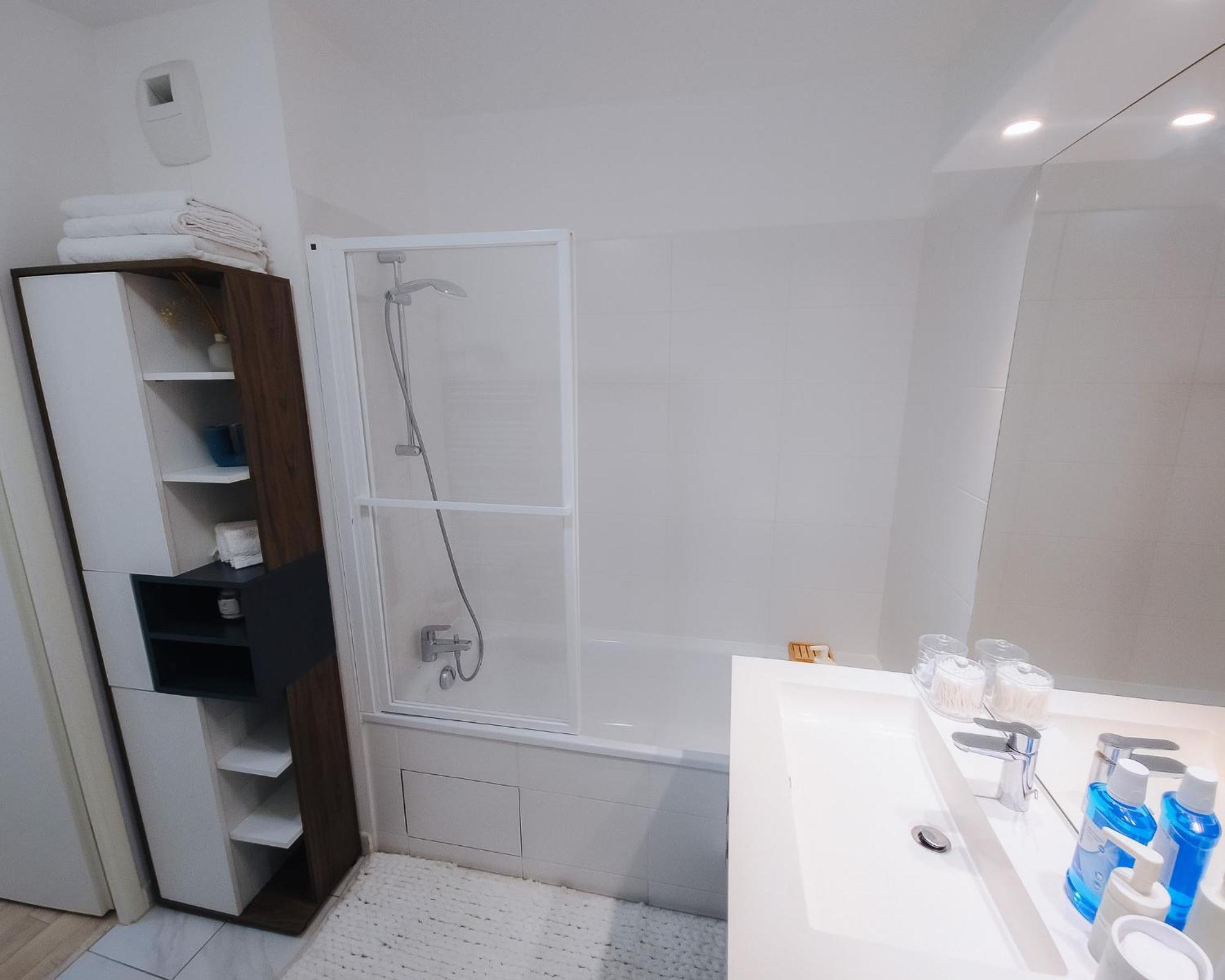 Appartement Luxueux, Neuf & Equipe A Versailles, Saint-Cyr-lʼÉcole Εξωτερικό φωτογραφία